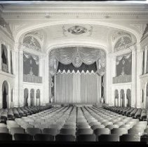 WI-Milwaukee-Colonial Stage and Organ Grilles from Rear